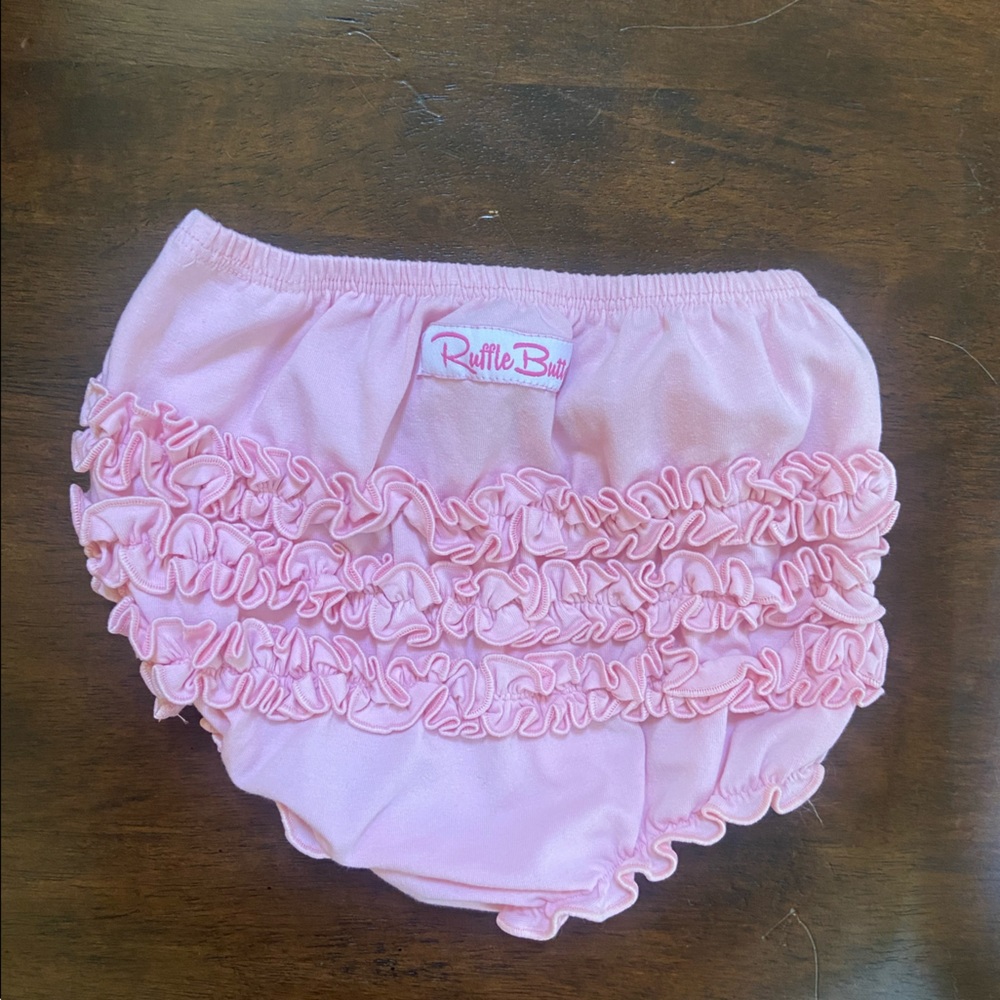 Ruffle Butts bloomers